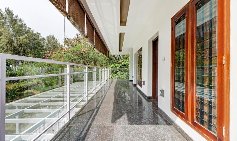 Caspian Beach Resort Alappuzha Buitenkant foto
